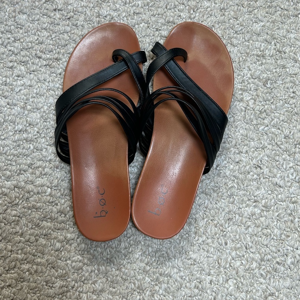 b.o.c. Women's Black and Brown Sandals size 8